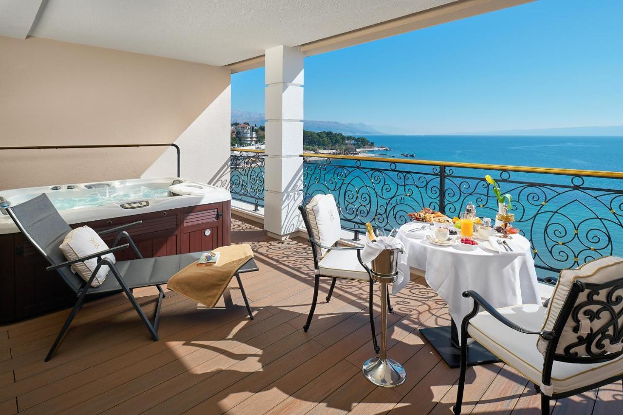 Hotel Villa Harmony Split Exteriör bild